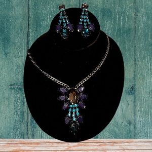 Le Chateau Jewelry Set